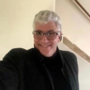 Meet your Posher, Angelo